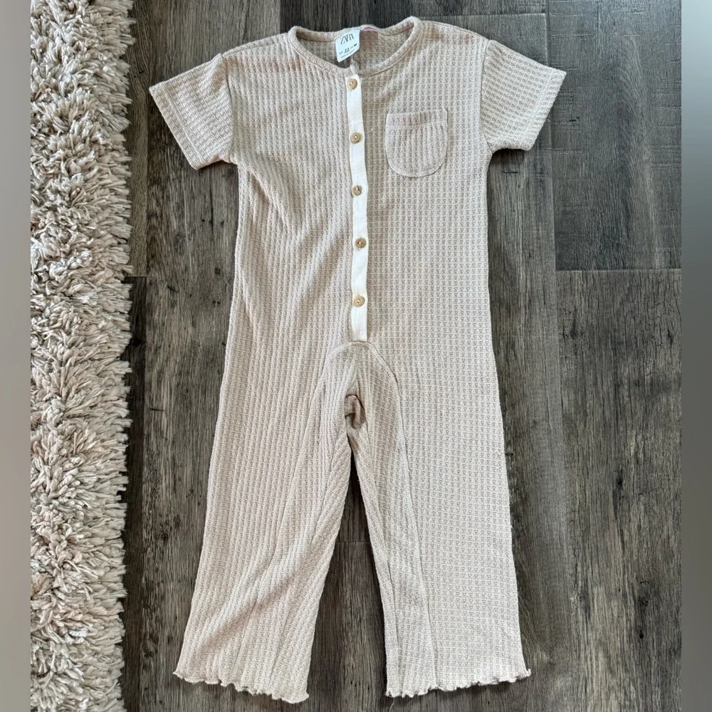 DEL TODDLER GIRL ZARA ROMPER SIZE 2-3 YEARS